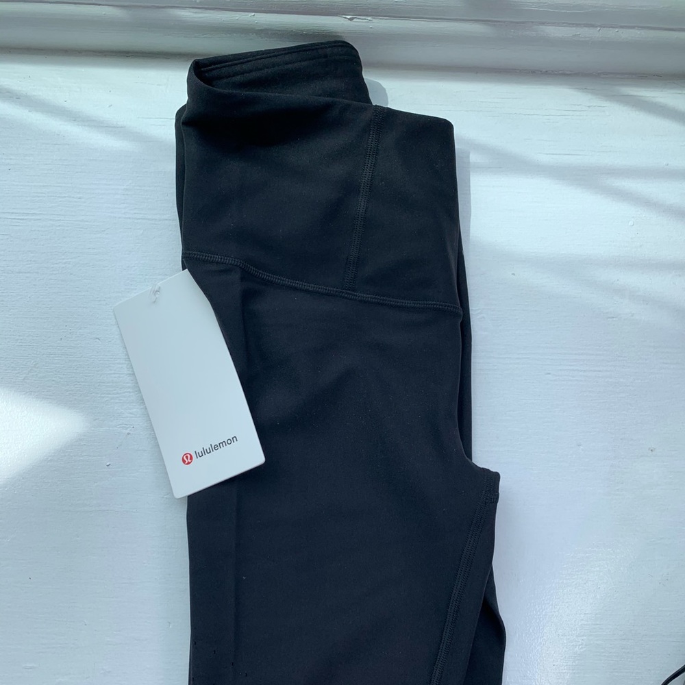 Lululemon In Focus Run Tight- Black, NWT, Sz 6